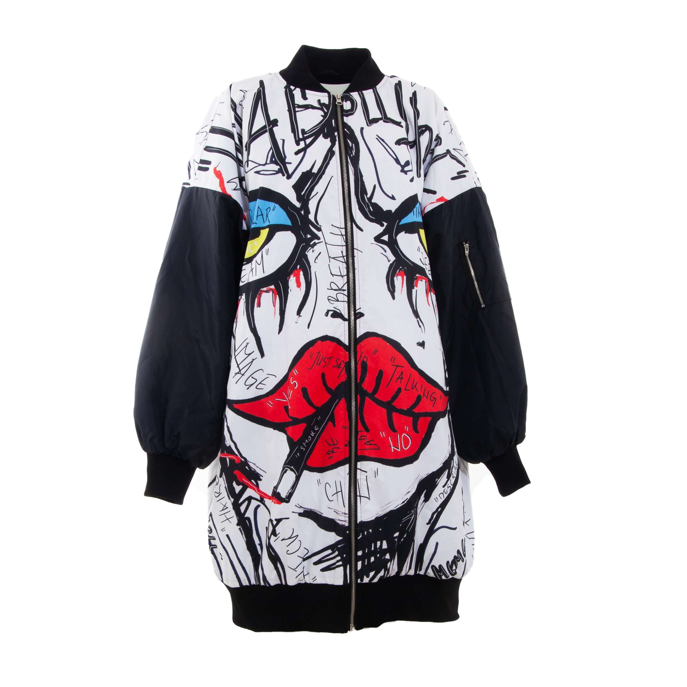 OVERSIZED / WATERPROOF / WHITE PRINT / BLACK SLEEVES JACKET