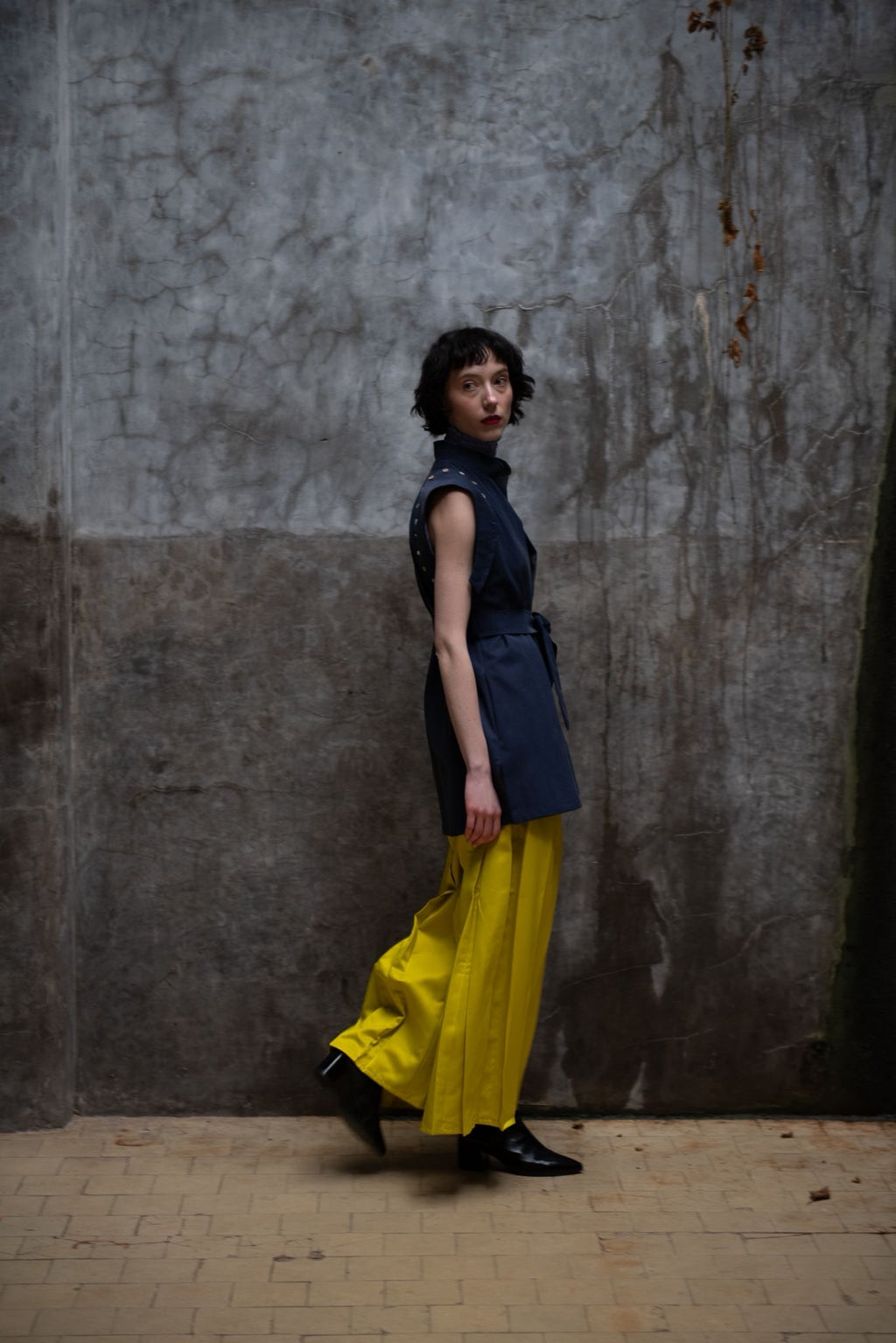Mustard Yellow Plissé Banana Trousers