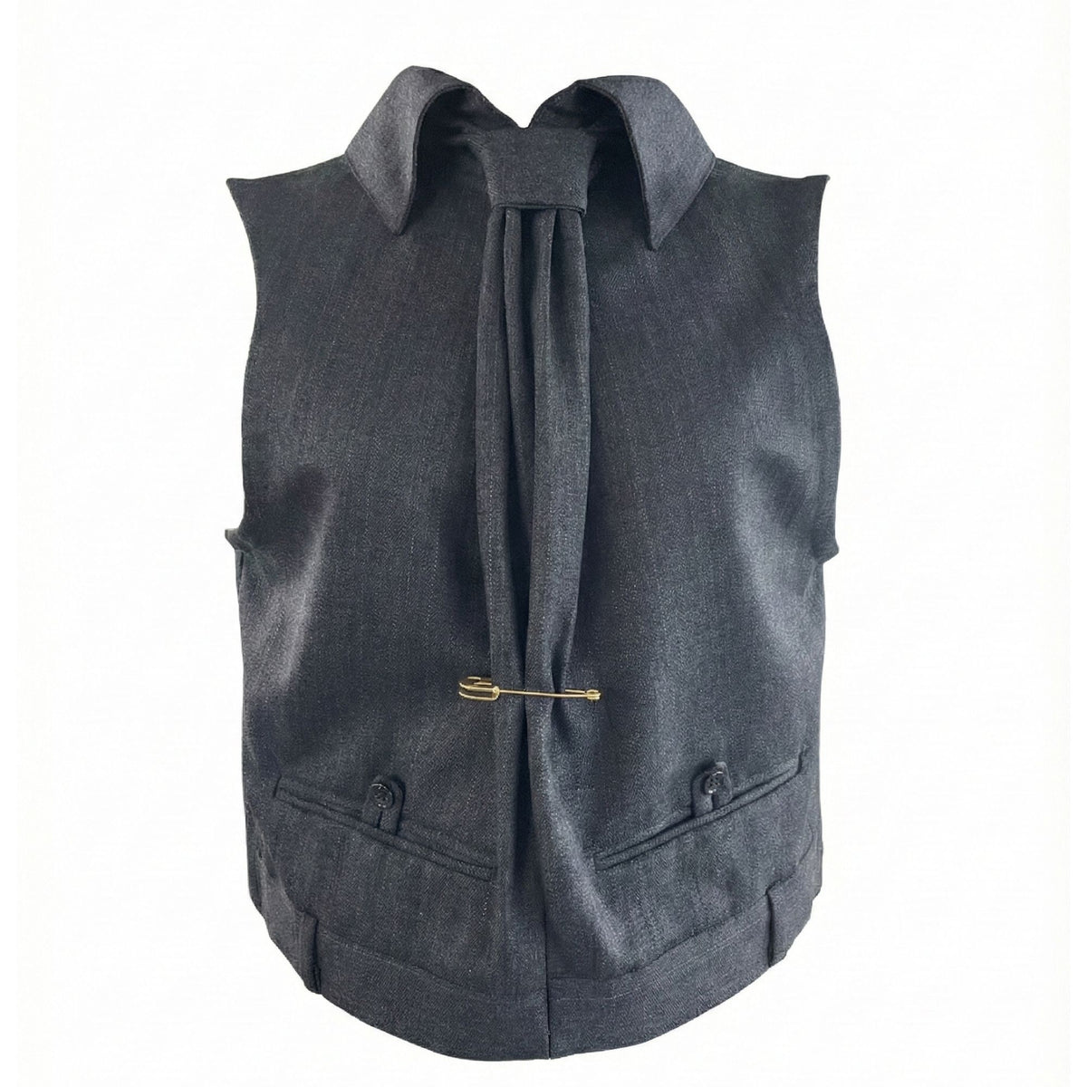 Upcycling-Weste mit Krawatte