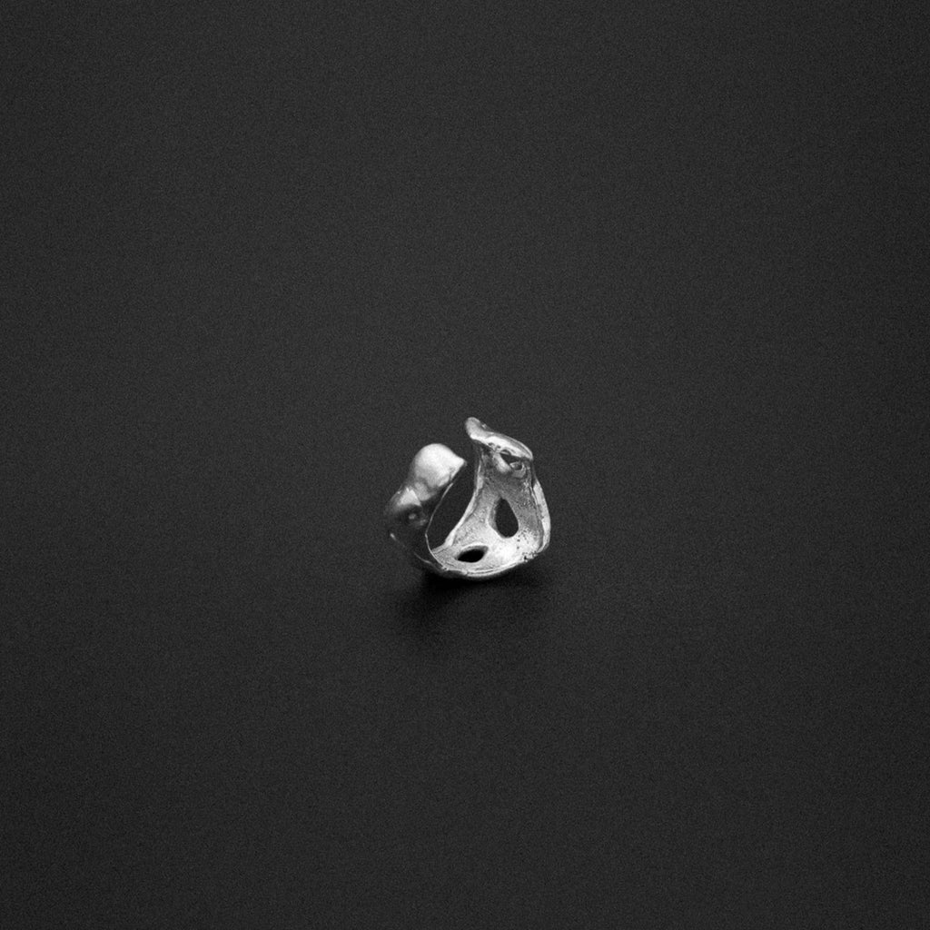 Ear Cuff T