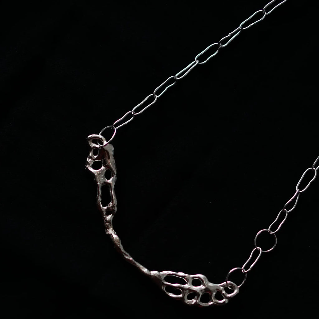 Nodo Necklace