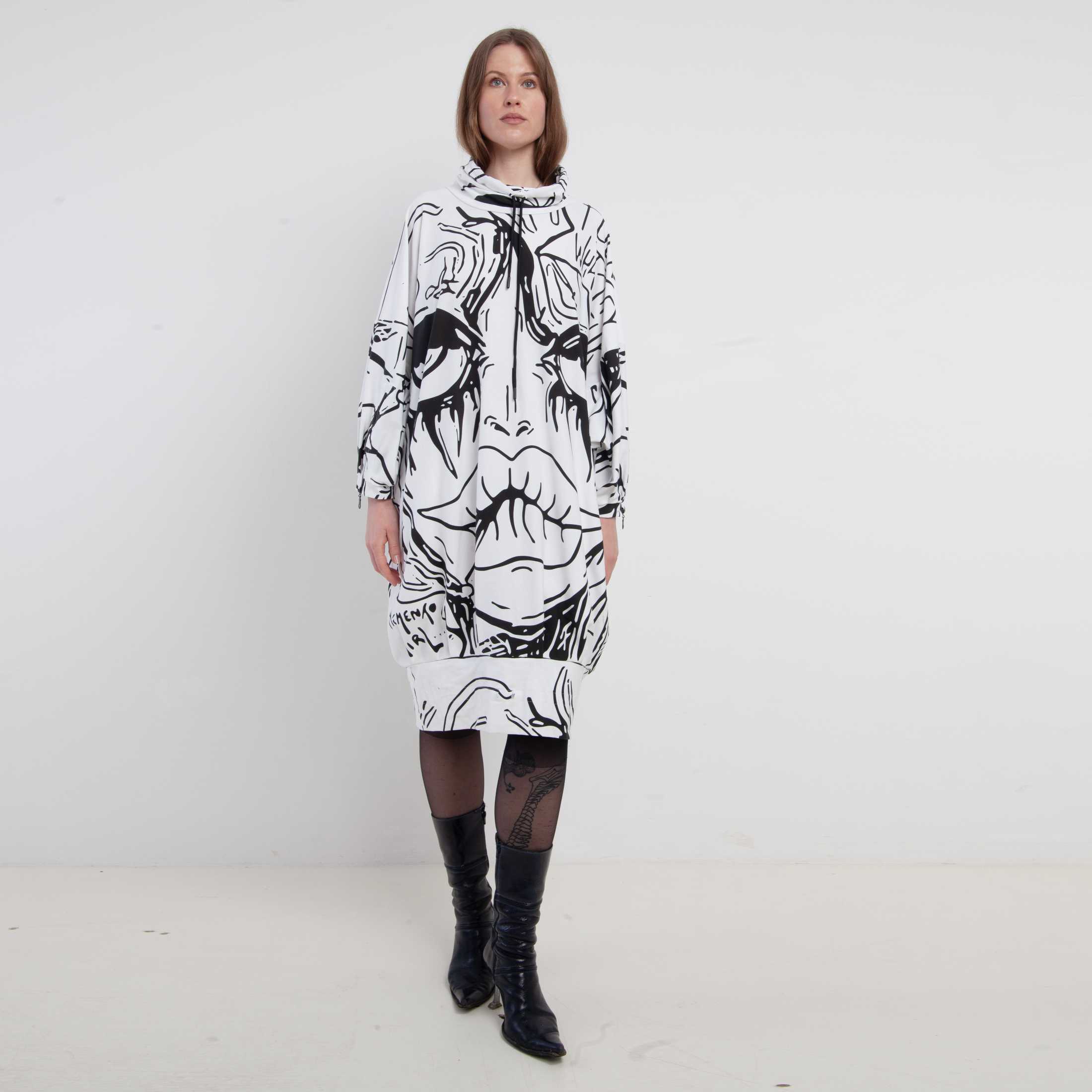 WHITE PRINT COTTON FACE SHORT DRESS