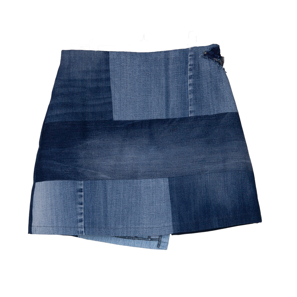 Button Mini Skirt